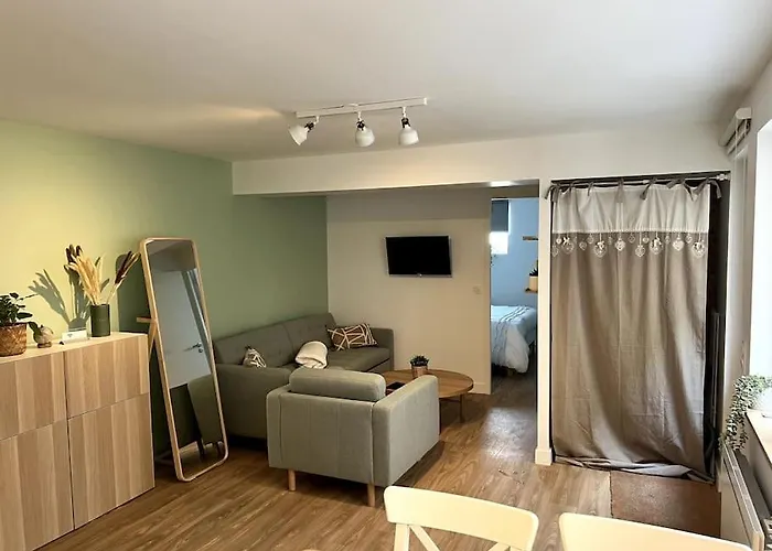 Apartment Cosy, Calme Proche Centre